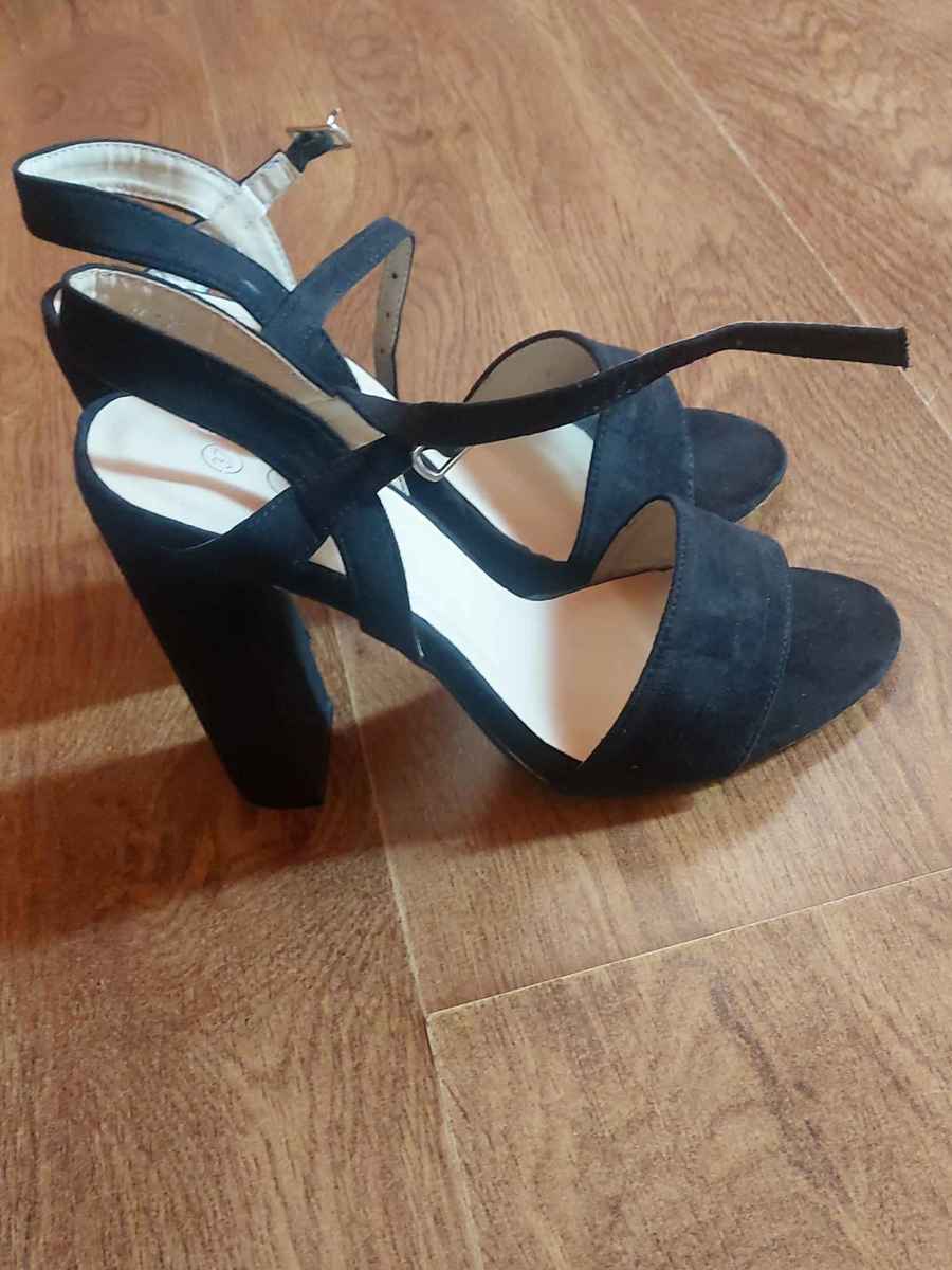  Sandale cu toc, EU 36