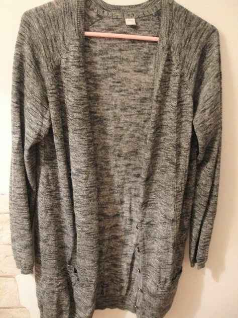  Pulover cu nasturi, L