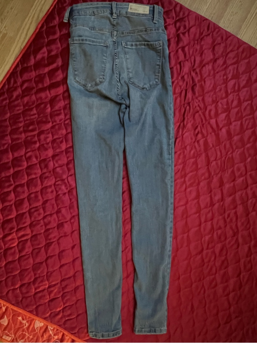  Jeans skinny, 24