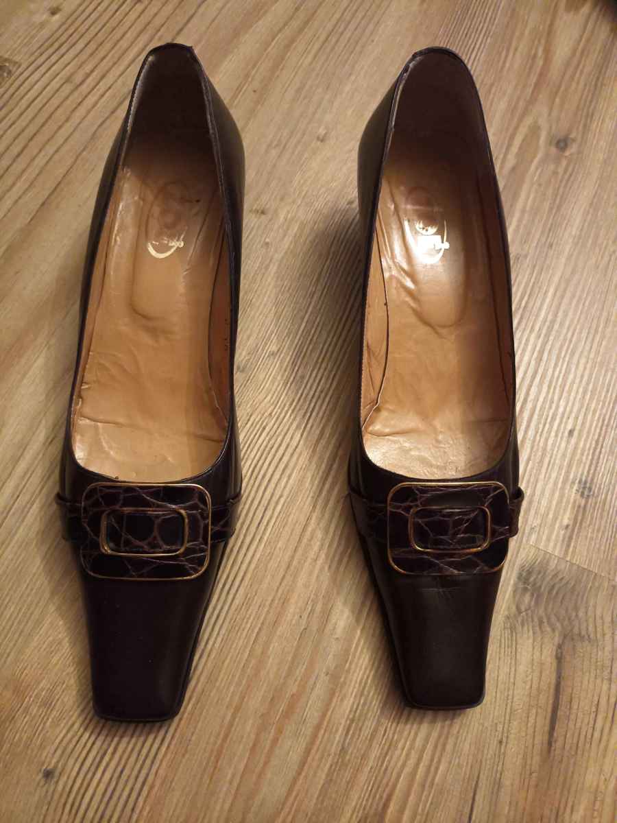  Pantofi cu toc mediu, EU 39