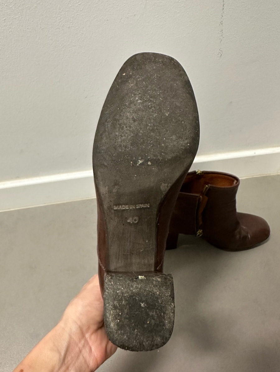  Botine cu toc mediu, EU 40