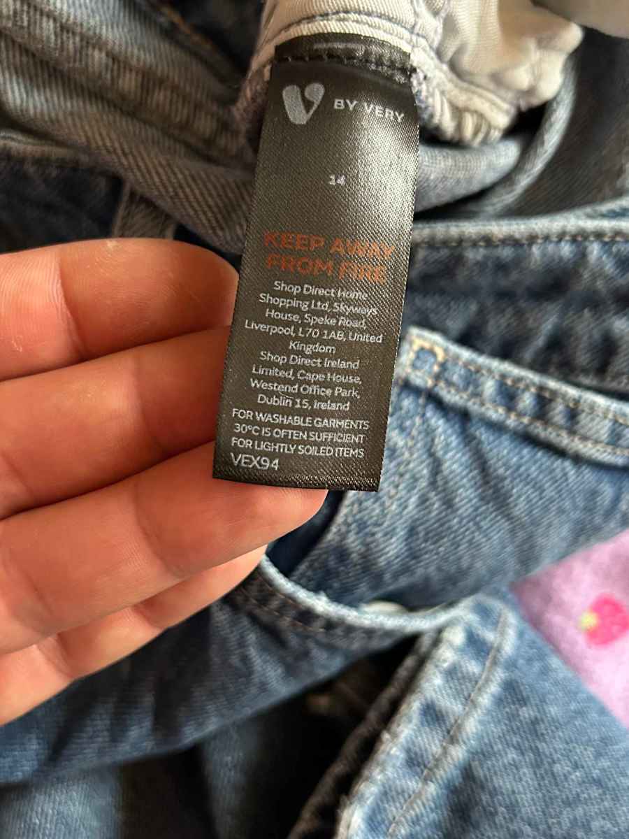  Jeans largi, 30