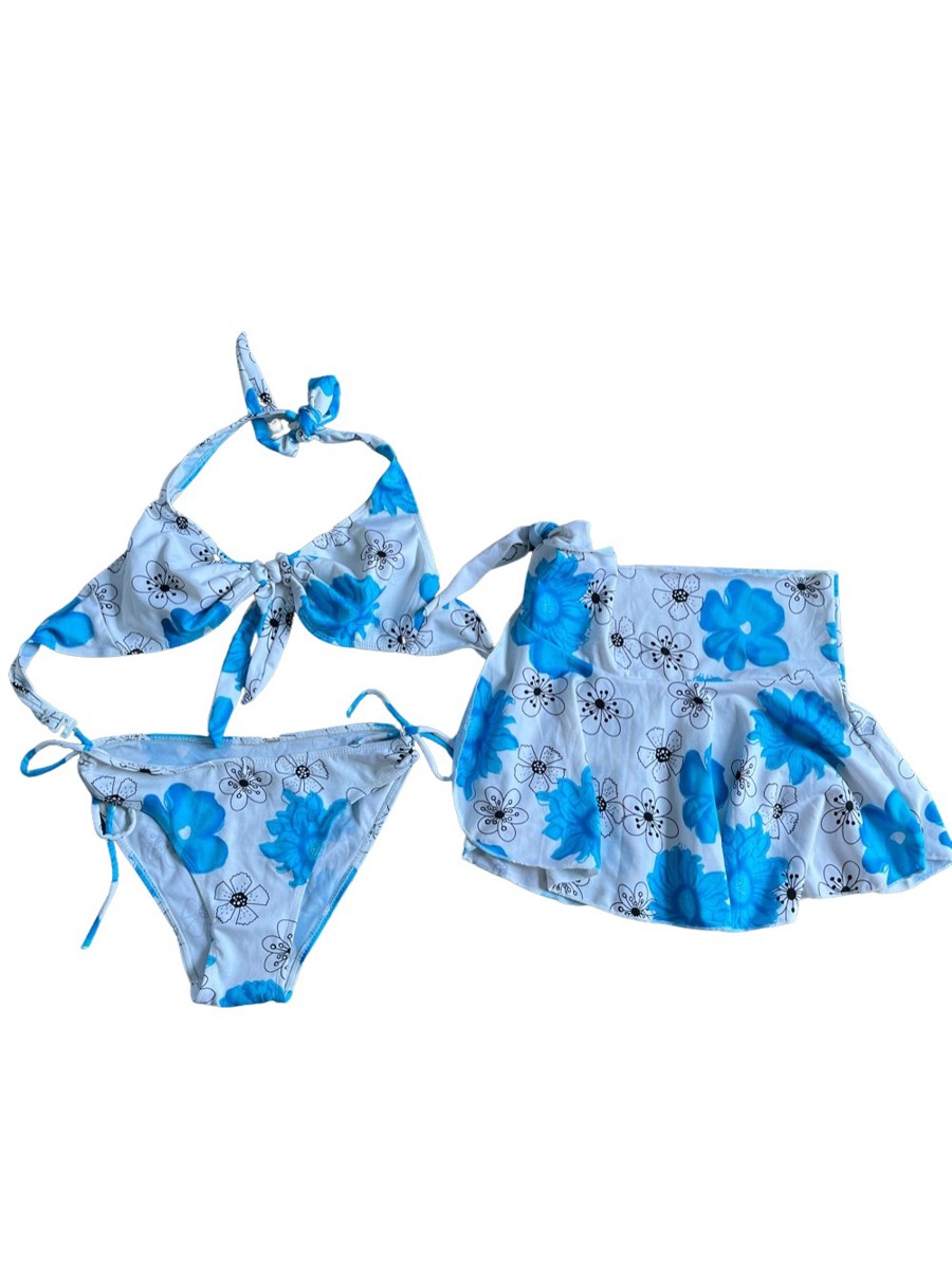  Costum de baie, S