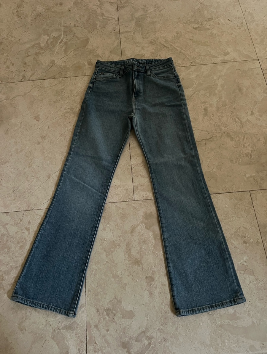  Jeans drepți, 27