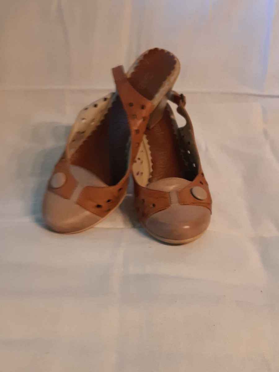  Pantofi cu toc mediu, EU 38