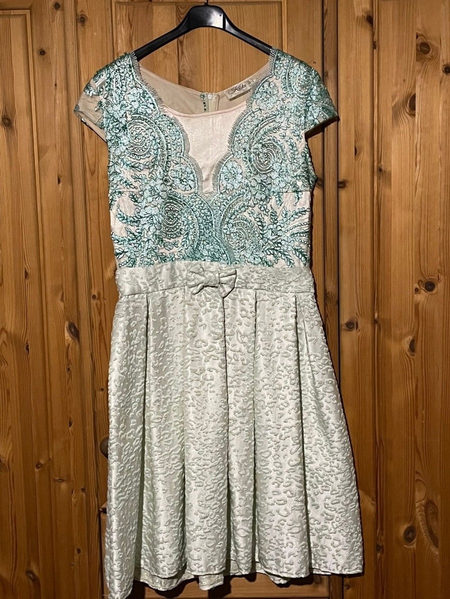  Rochie de ocazie, M