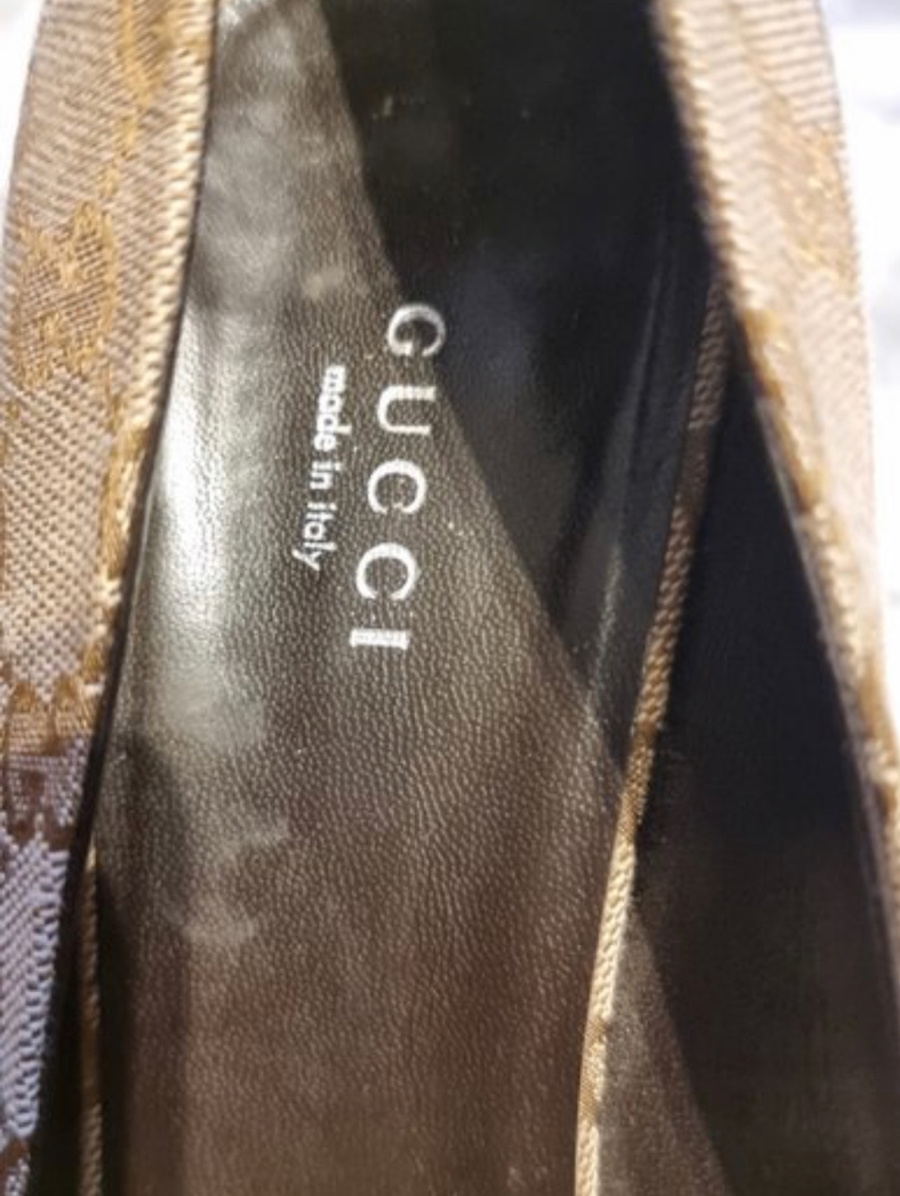  Pantofi cu toc înalt, EU 39