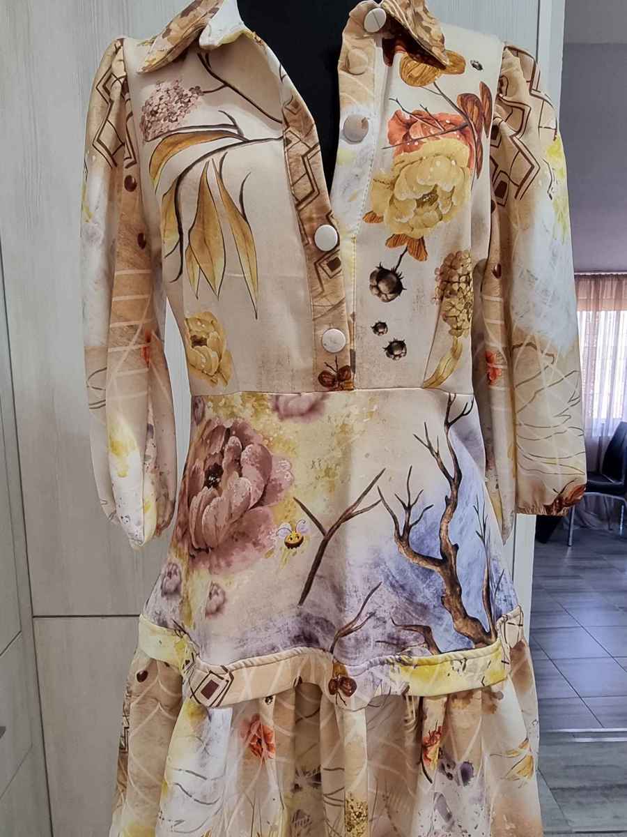  Rochie de vară, S