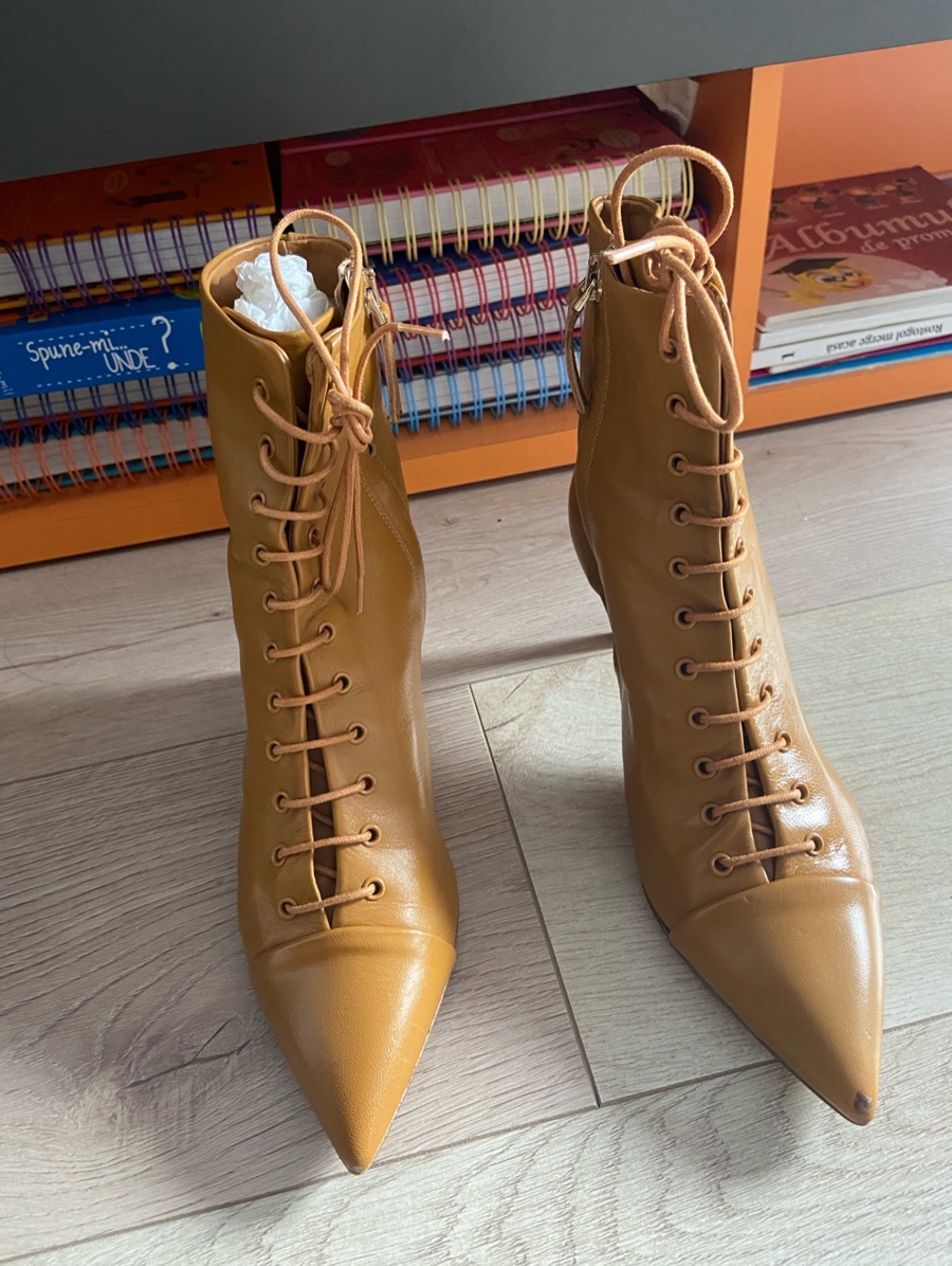  Botine cu toc mediu, EU 36