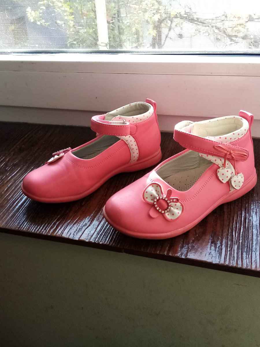  Pantofi, EU 30