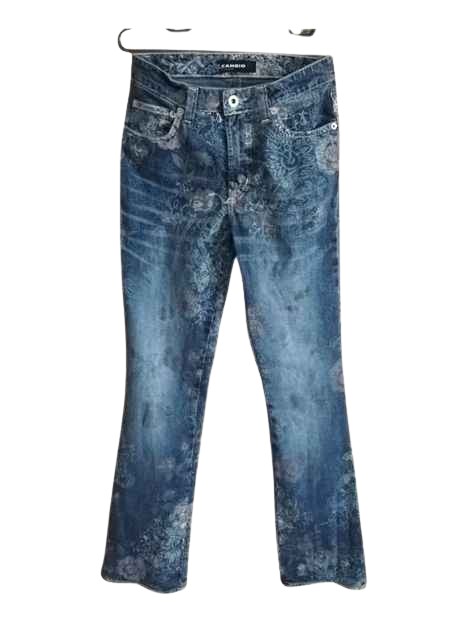  Jeans evazați, 32