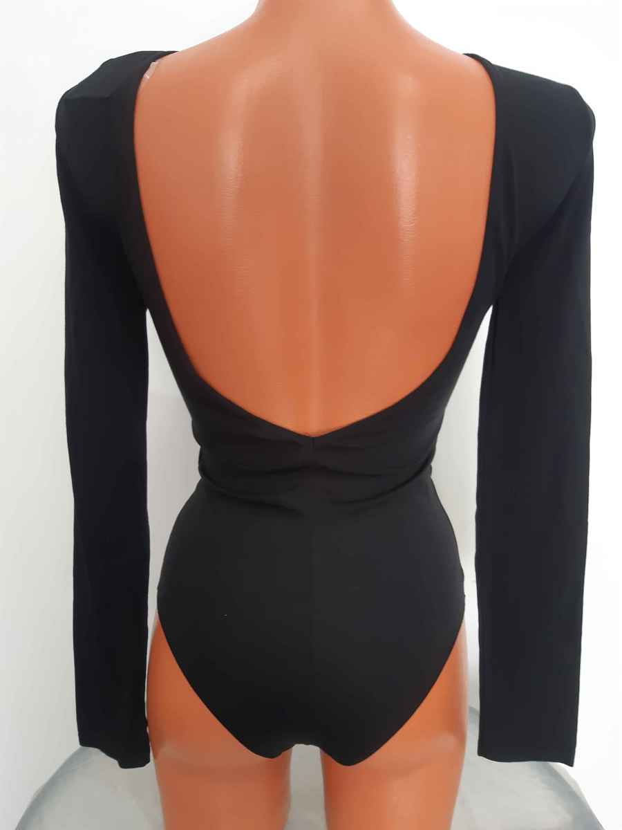 Body, M