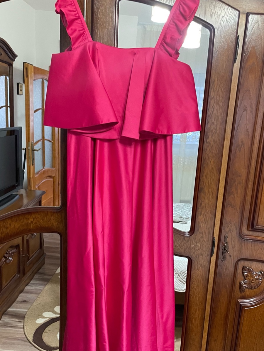  Rochie de seară, M