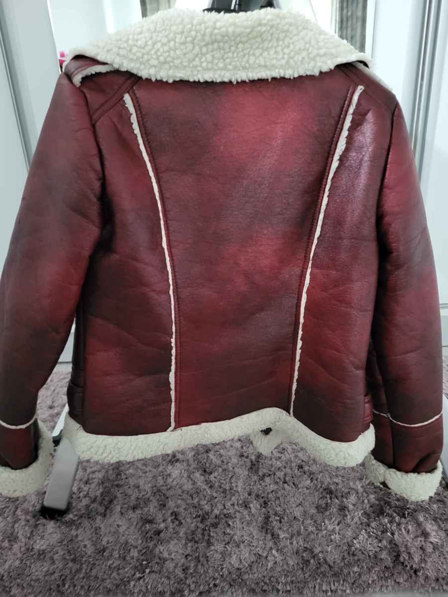  Jachetă de iarnă, S