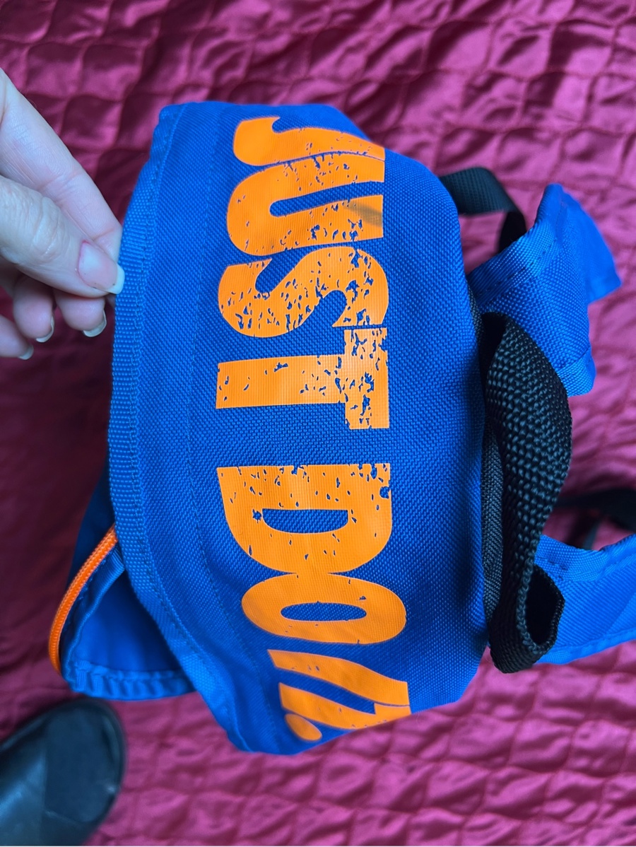  Geantă tip rucsac