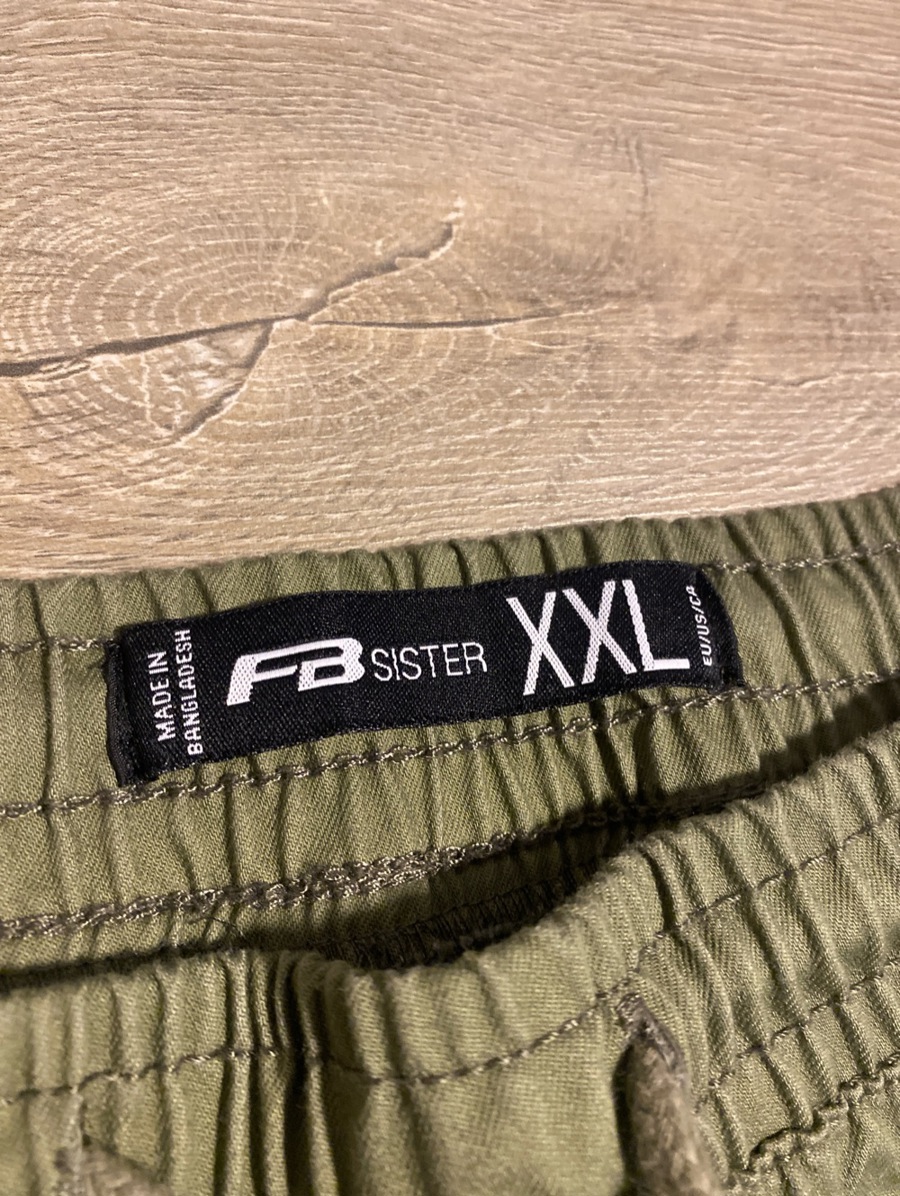  Pantaloni drepți, XXL