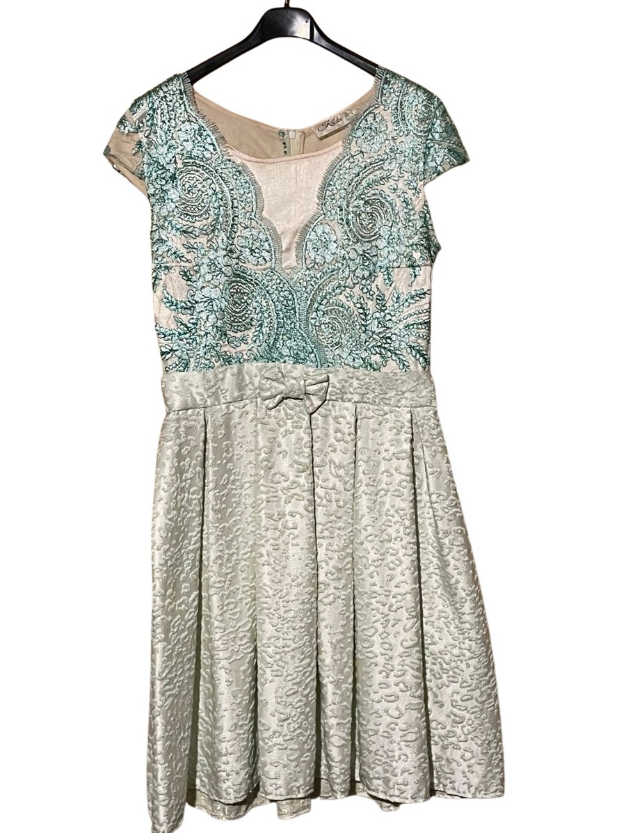  Rochie de ocazie, M