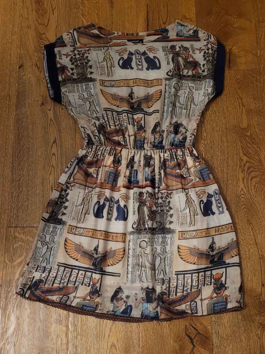  Rochie de zi, M