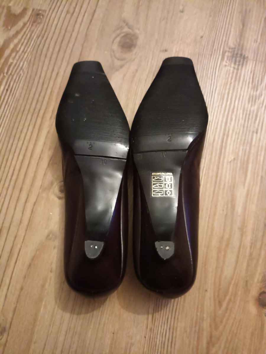  Pantofi cu toc mediu, EU 39