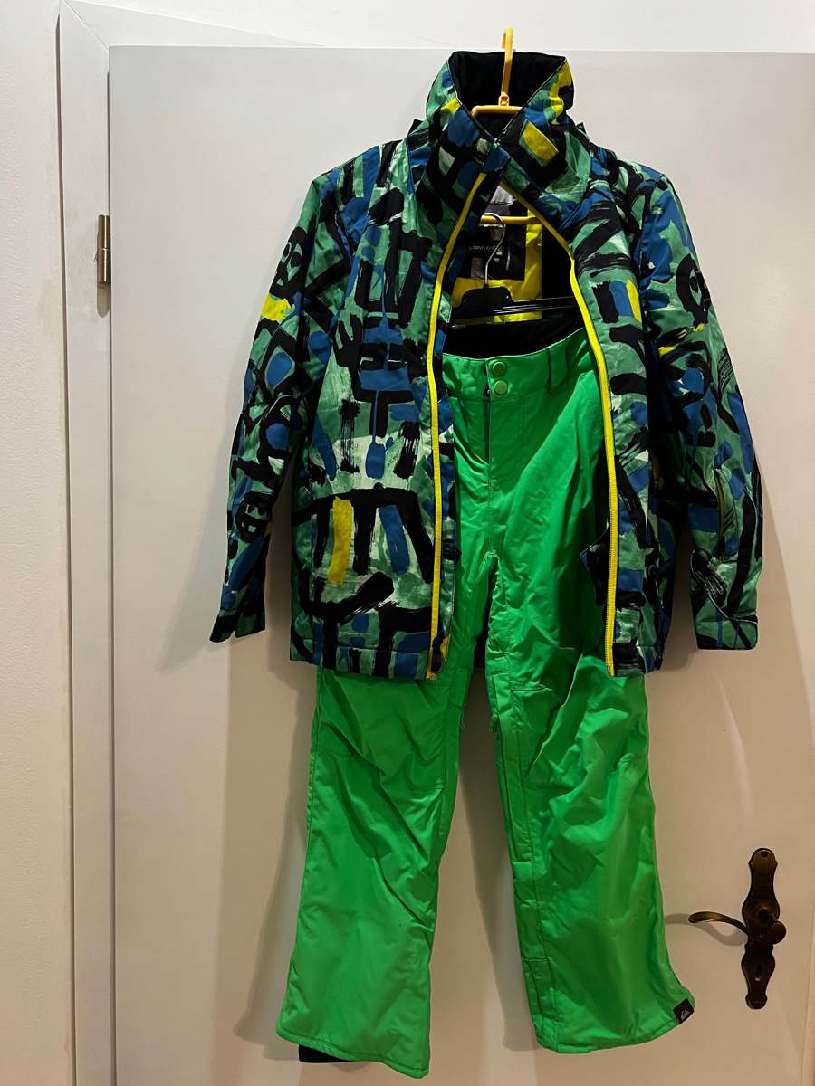  Costum de ski, 9-10 ani