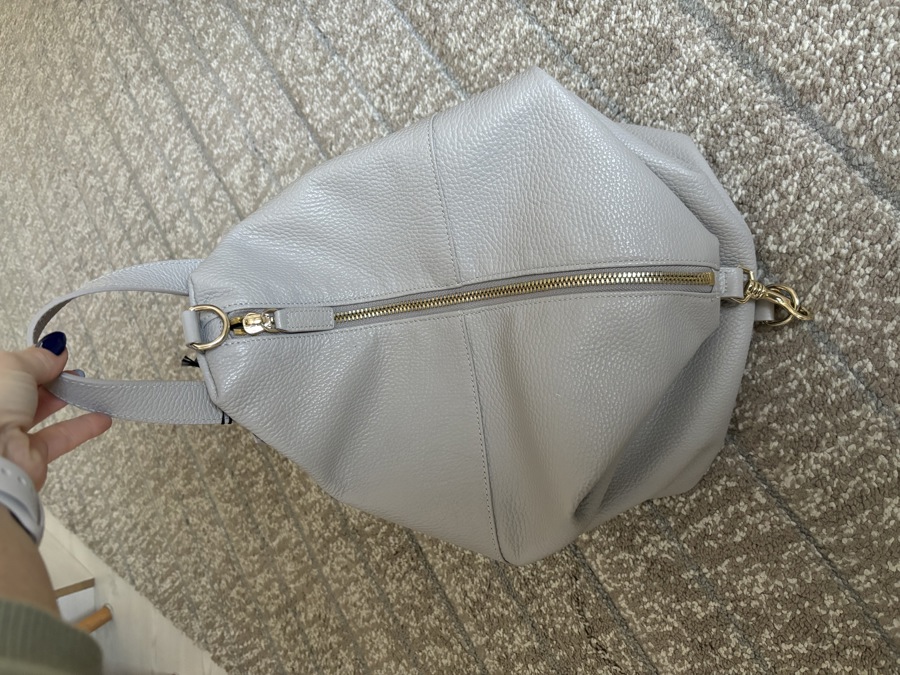  Geantă tip rucsac