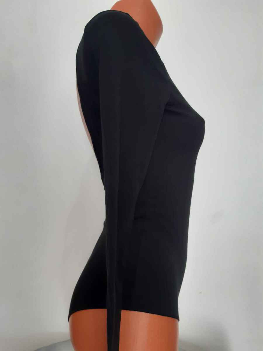  Body, M