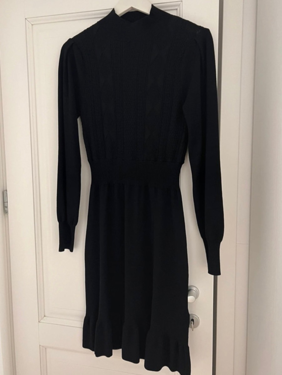  Rochie de zi, M