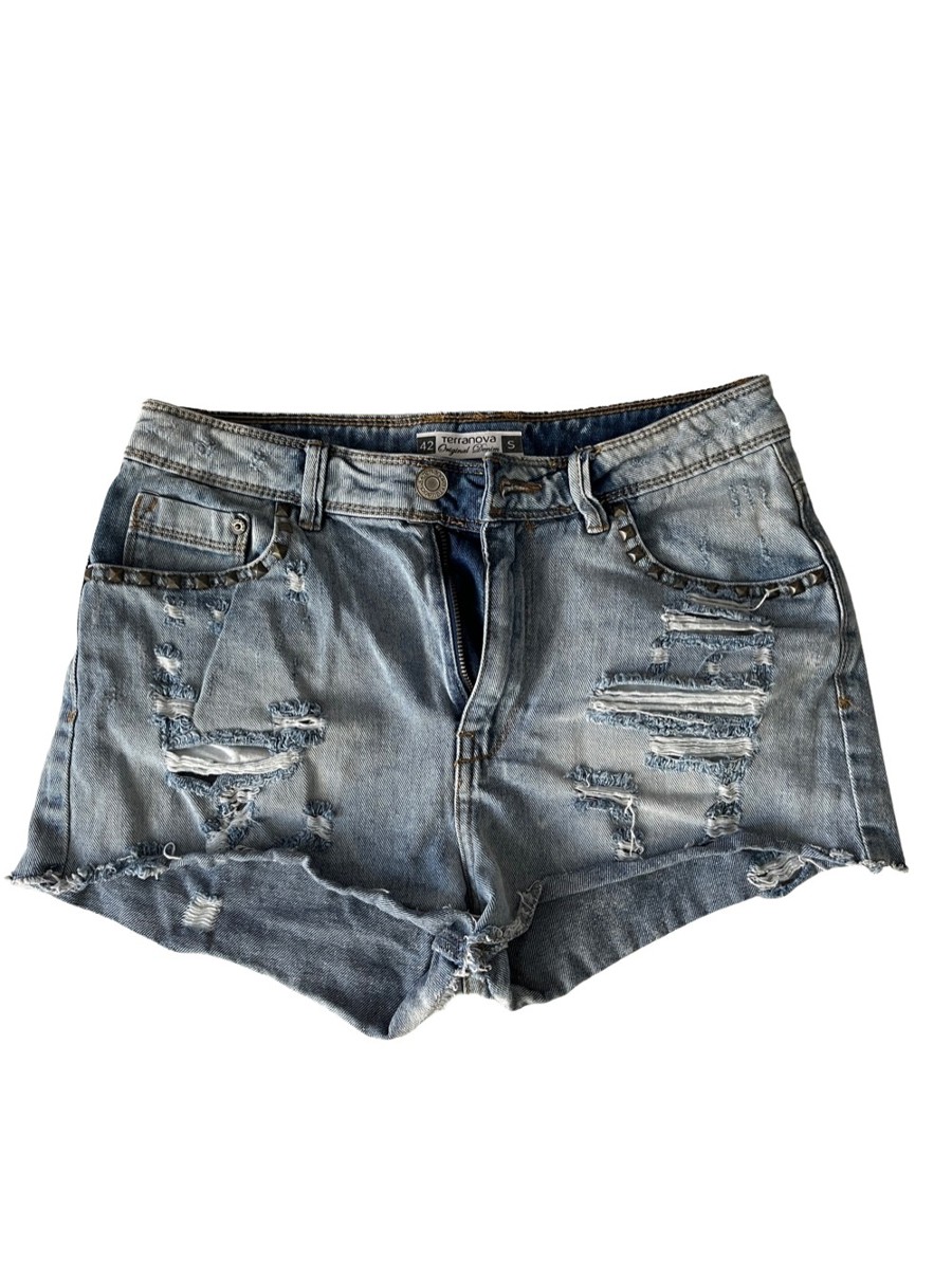  Jeans scurți, 27