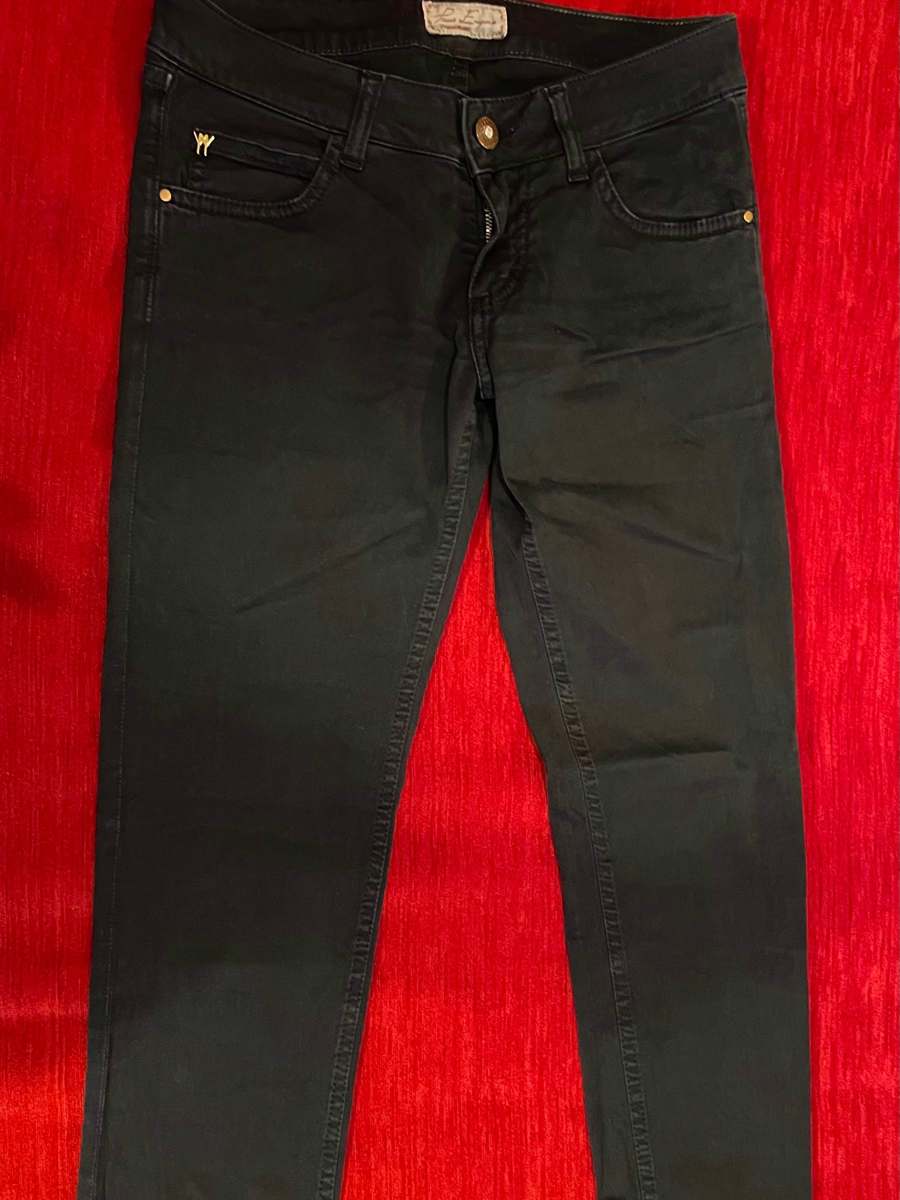  Jeans drepți, 25