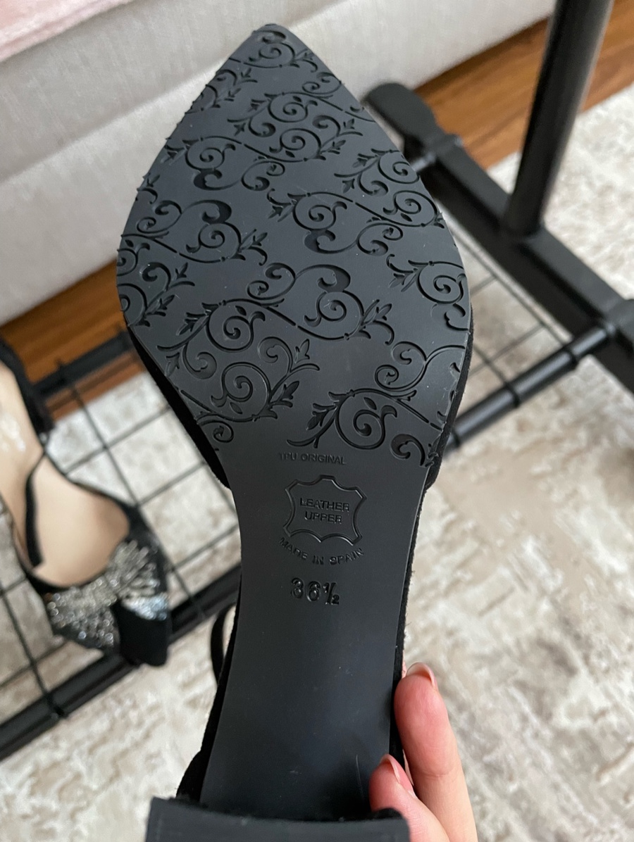  Pantofi cu toc mediu, EU 36.5
