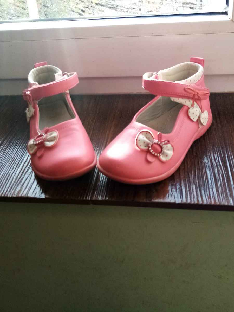  Pantofi, EU 30