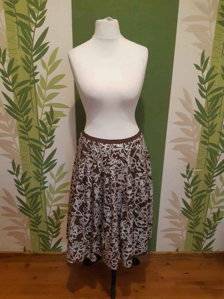  Fustă de zi, XL