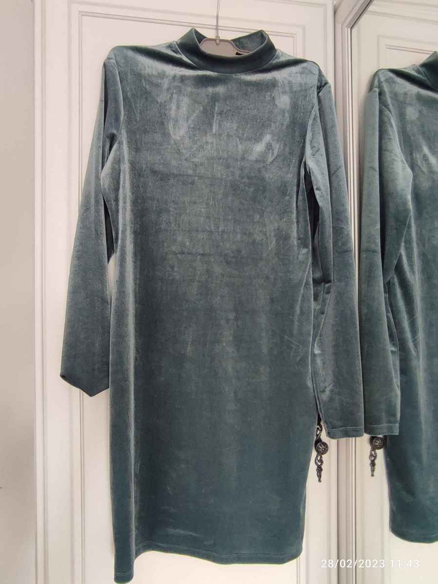  Rochie de zi, M