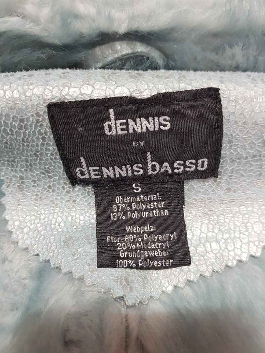  Palton de iarnă, S